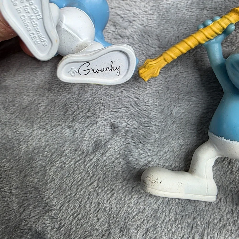 LOT OF 7 VINTAGE THE SMURFS‎ COLECTIBLE FIGURINES FROM MCDONALDS